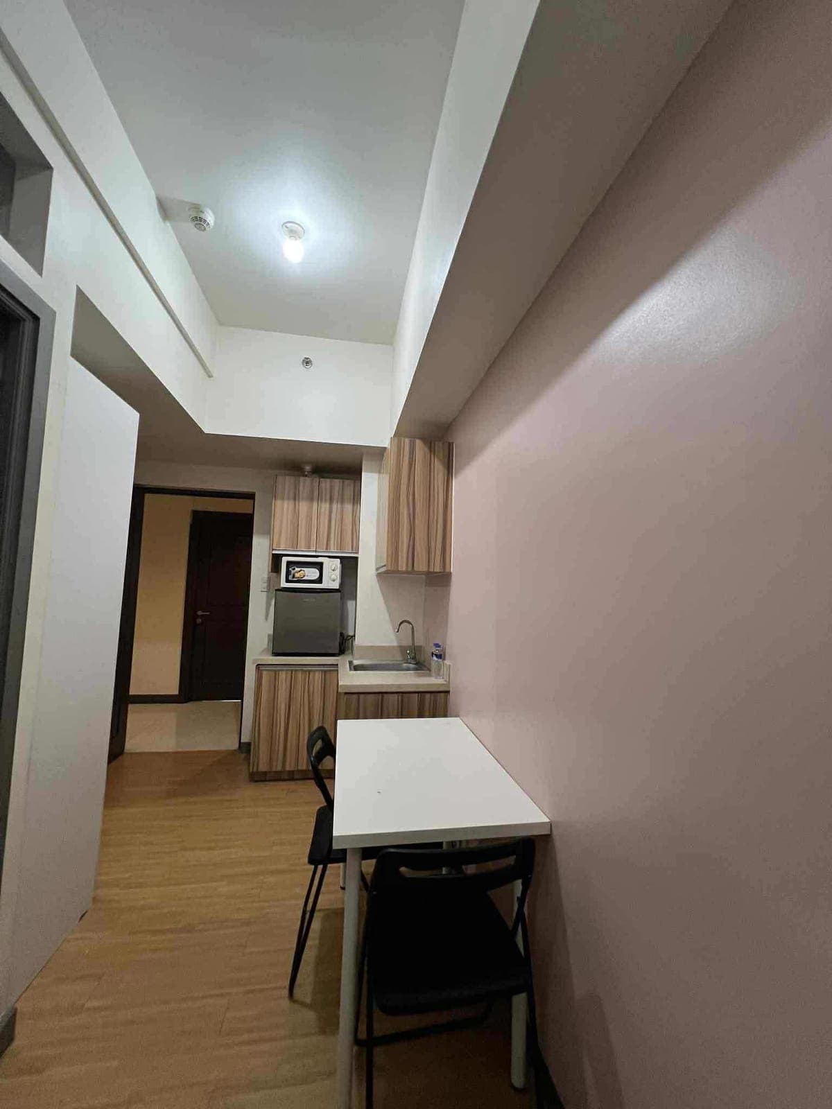 🔥HOT DEAL at I-Suites Hotel – Malate, Manila! - photo 1