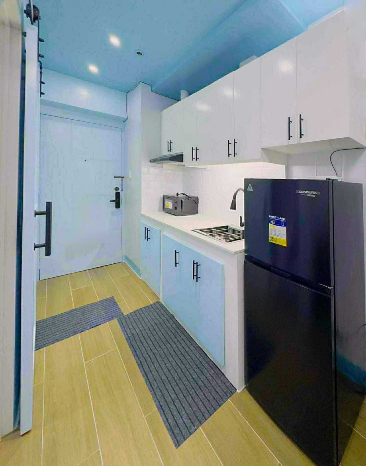 🏢✨Studio Condo for Rent – Victoria Sports Tower 2 ✨🏢 - photo 1