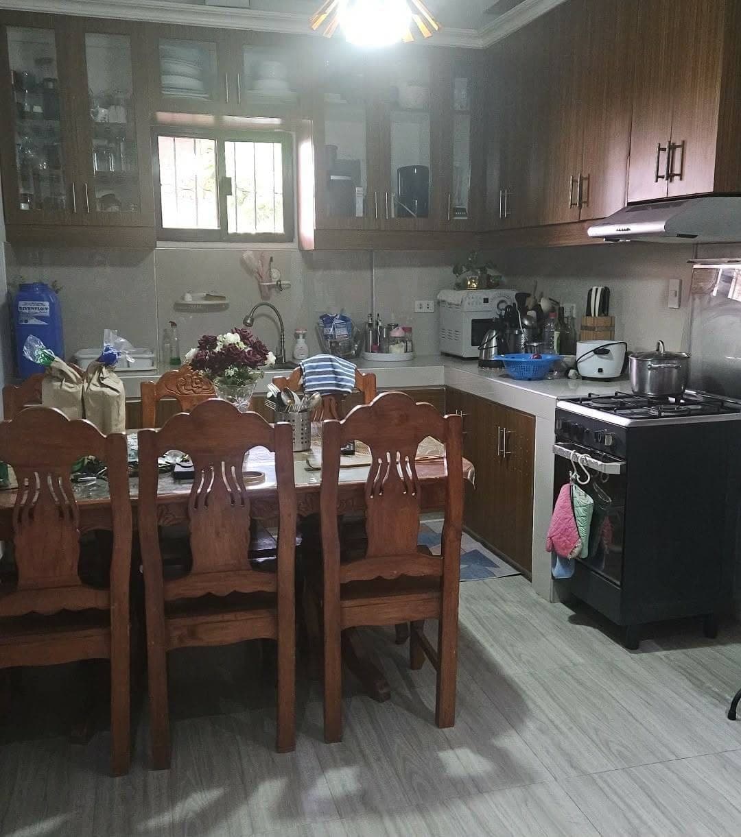 ALL Professional / Student Female Bedspace Wanted - photo 4