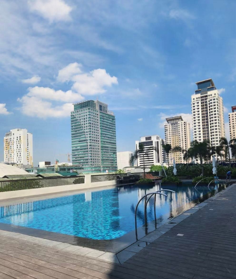 MURANG CONDO UNIT FOR RENT - photo 11