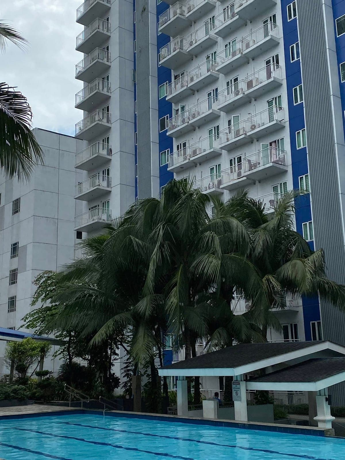 CONDO FOR RENT - photo 2