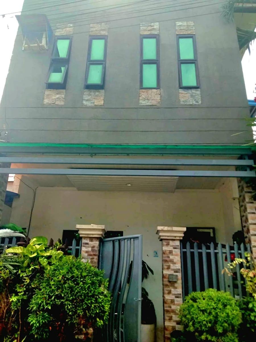 🏠 HOUSE FOR RENT – BF TOWNHOMES, ABUNO, LAPU-LAPU CITY - photo 1