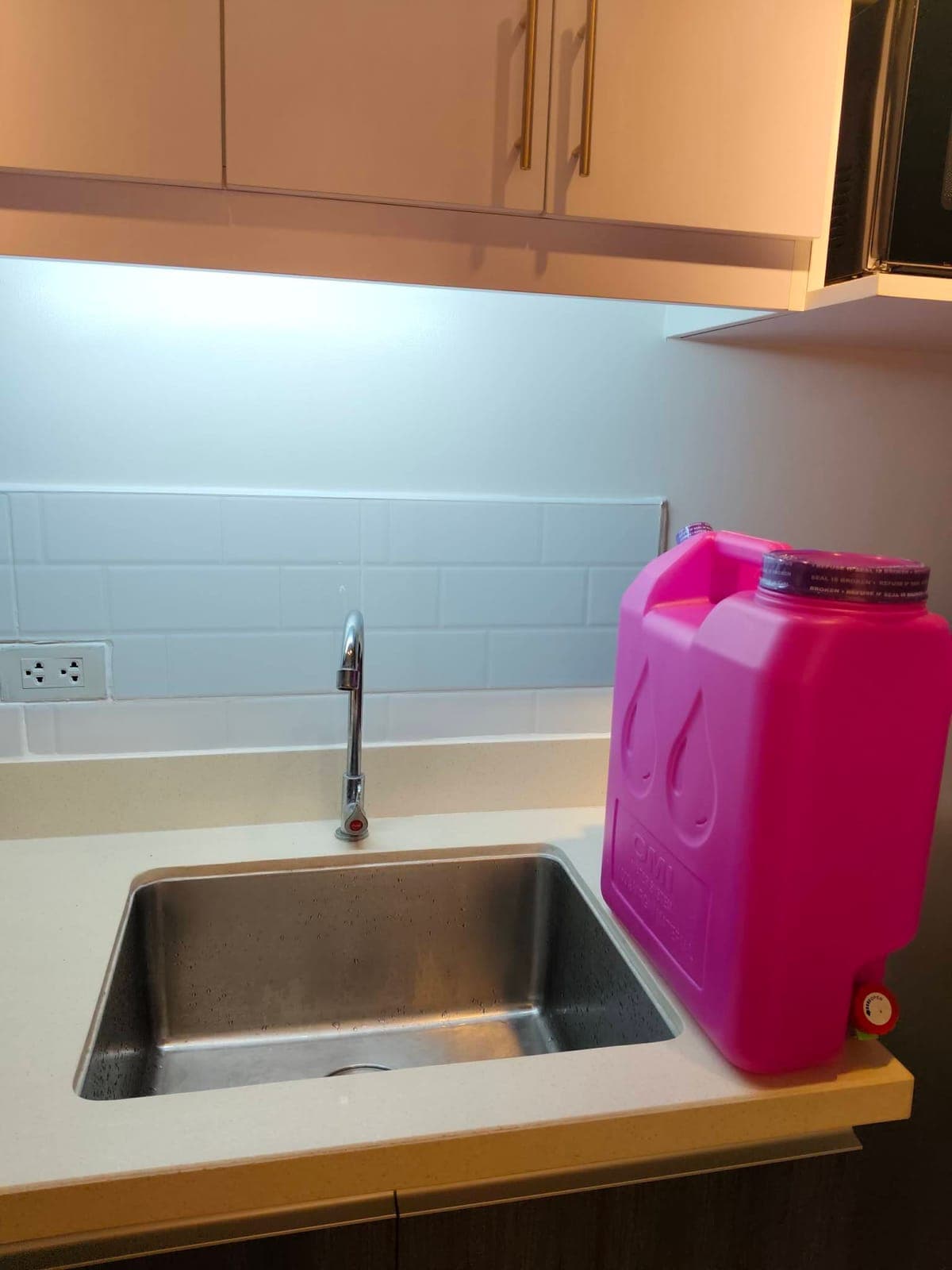 ‎✨ FOR RENT!!! - photo 2