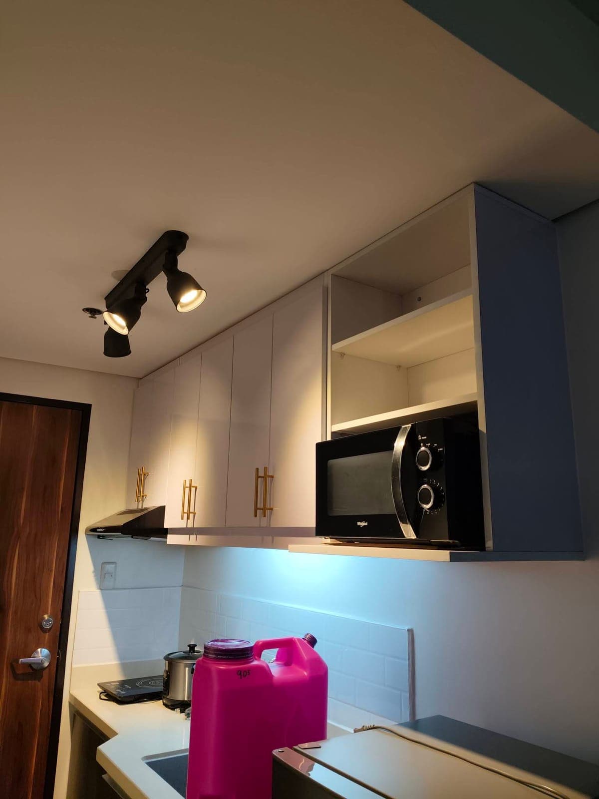 ‎✨ FOR RENT!!! - photo 3