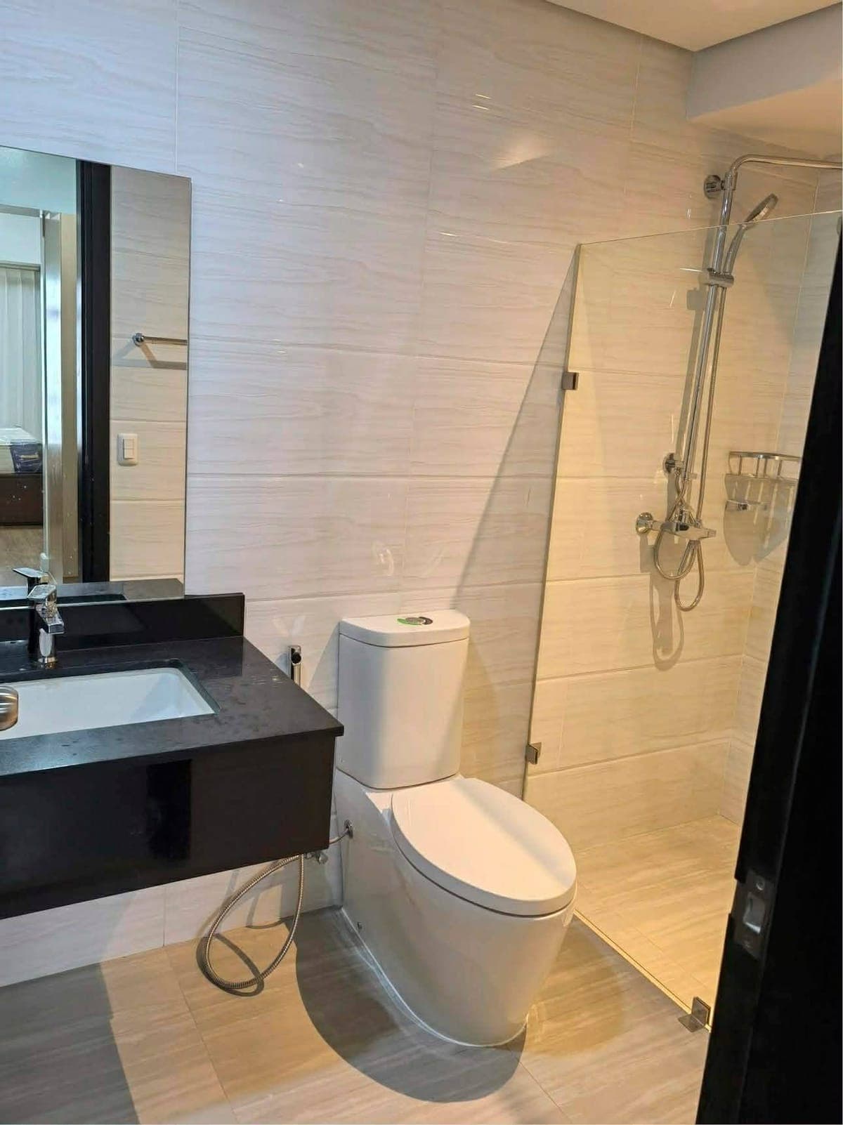 🏢 FOR LEASE – 2BR FULLY FURNISHED (105sqm) - photo 1