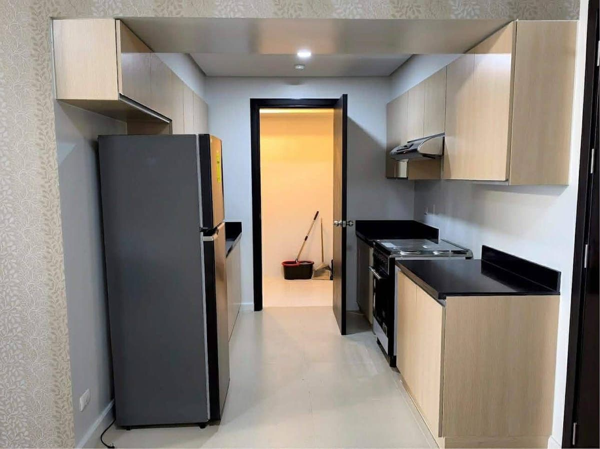 🏢 FOR LEASE – 2BR FULLY FURNISHED (105sqm) - photo 10