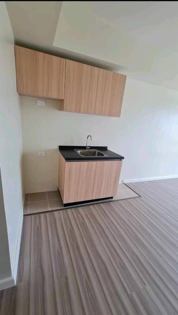 12K/ month 1 month adv 1 month dep - photo 1