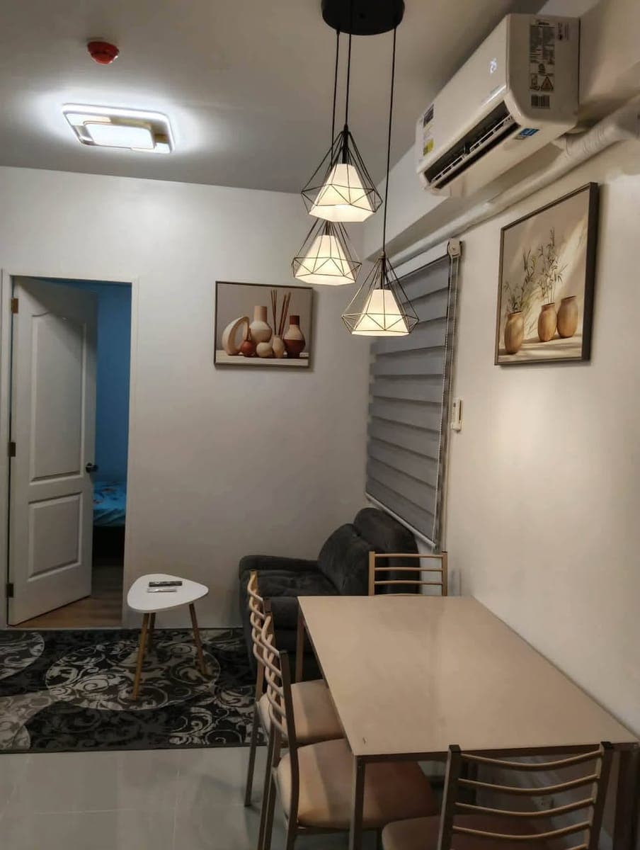 Brentwood for rent ph22k inclusive of condo dues - photo 1