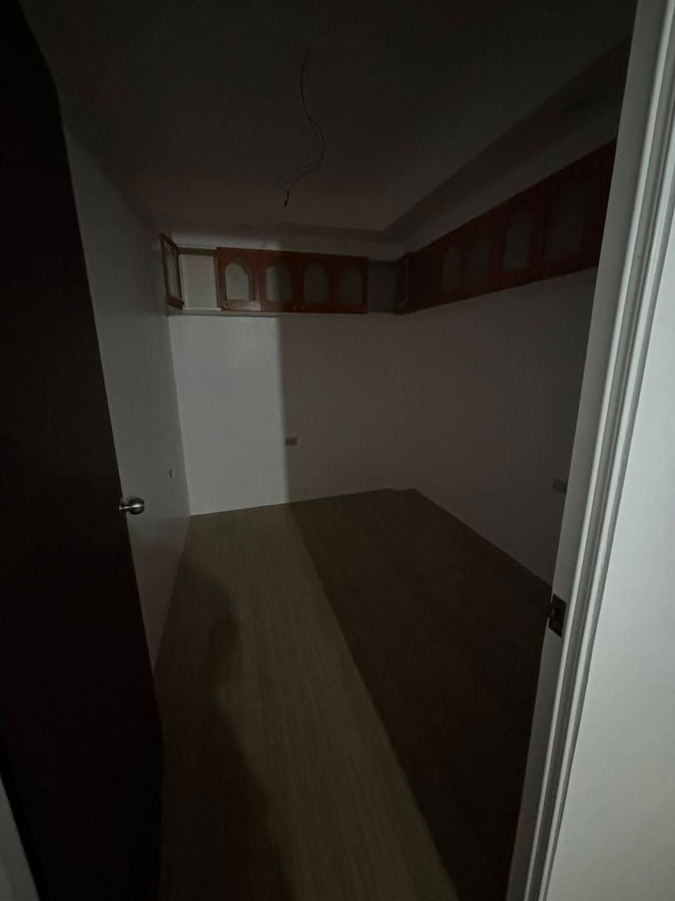 Room for Rent 2 BEDROOM APARTMENT - photo 2