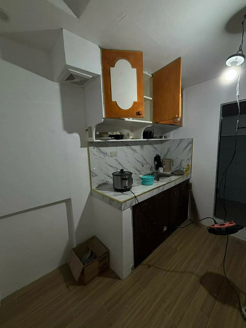 Room for Rent 2 BEDROOM APARTMENT - photo 4