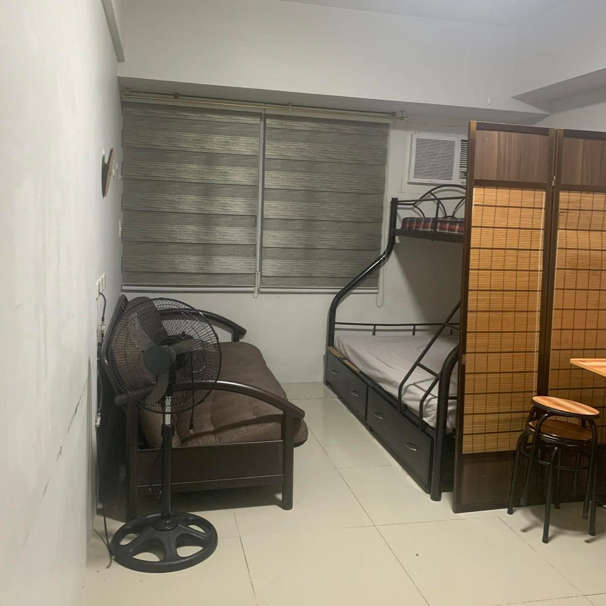 FULLY FURNISHED CONDO (STUDIO TYPE) FOR RENT - photo 2