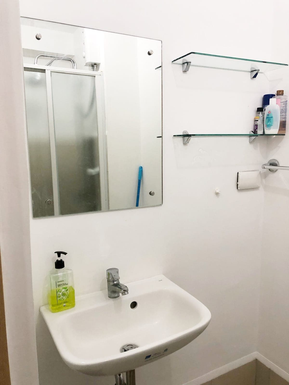 15k fully furnished condo with balcony 25sqm - photo 11