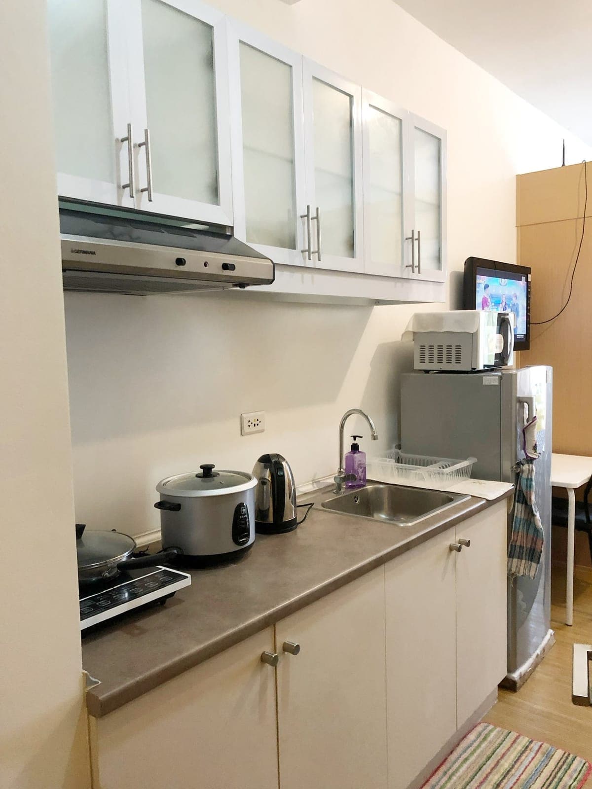 15k fully furnished condo with balcony 25sqm - photo 13