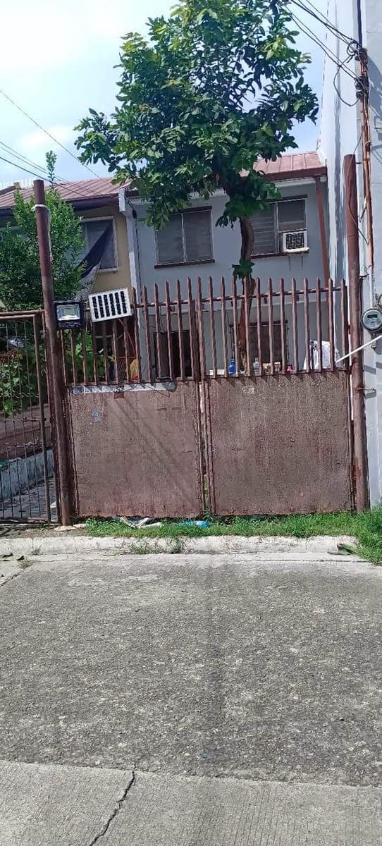 House for Rent  deca 5, 2 bedrooms #everyone gated Big parking space for pick up or suv. 60 sq.m area - photo 1