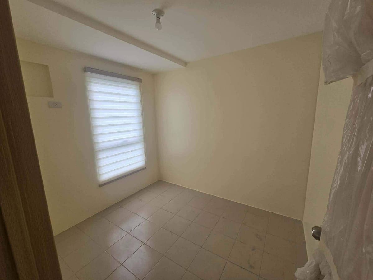 3 bedroom unit for rent! - photo 3