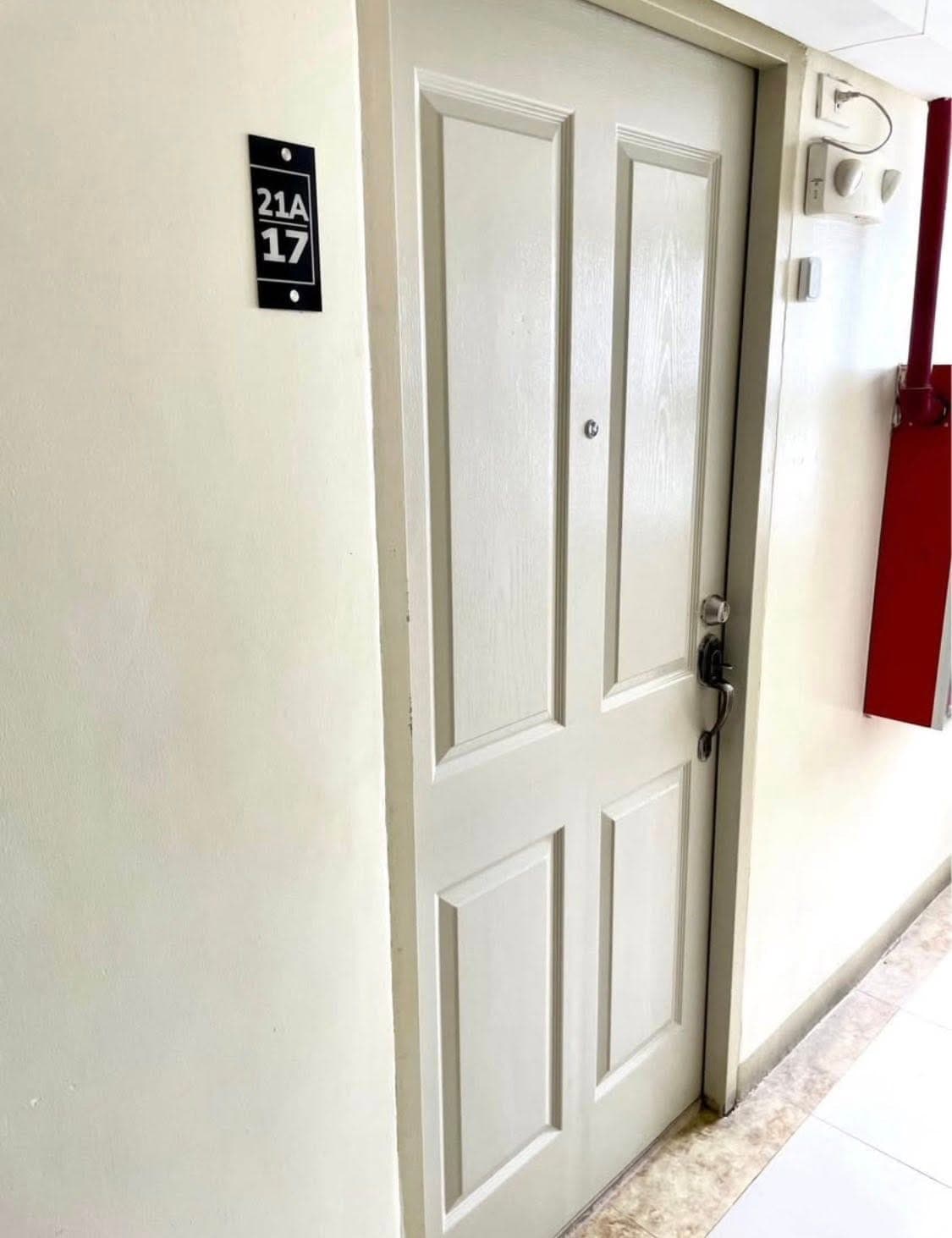 Victoria de morato condo for rent 2 bedrooms and 1 car parking slot. 28k only! 09772486390 - photo 4