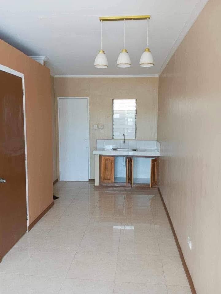 🏠  2BR House for Rent – Mayfair Subd. - photo 2