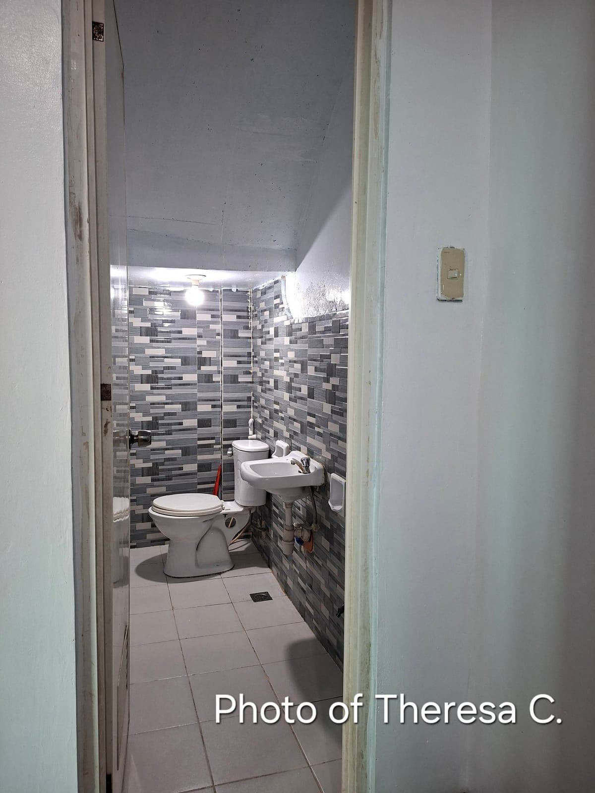 1 Bedroom Apartment for Rent - photo 2