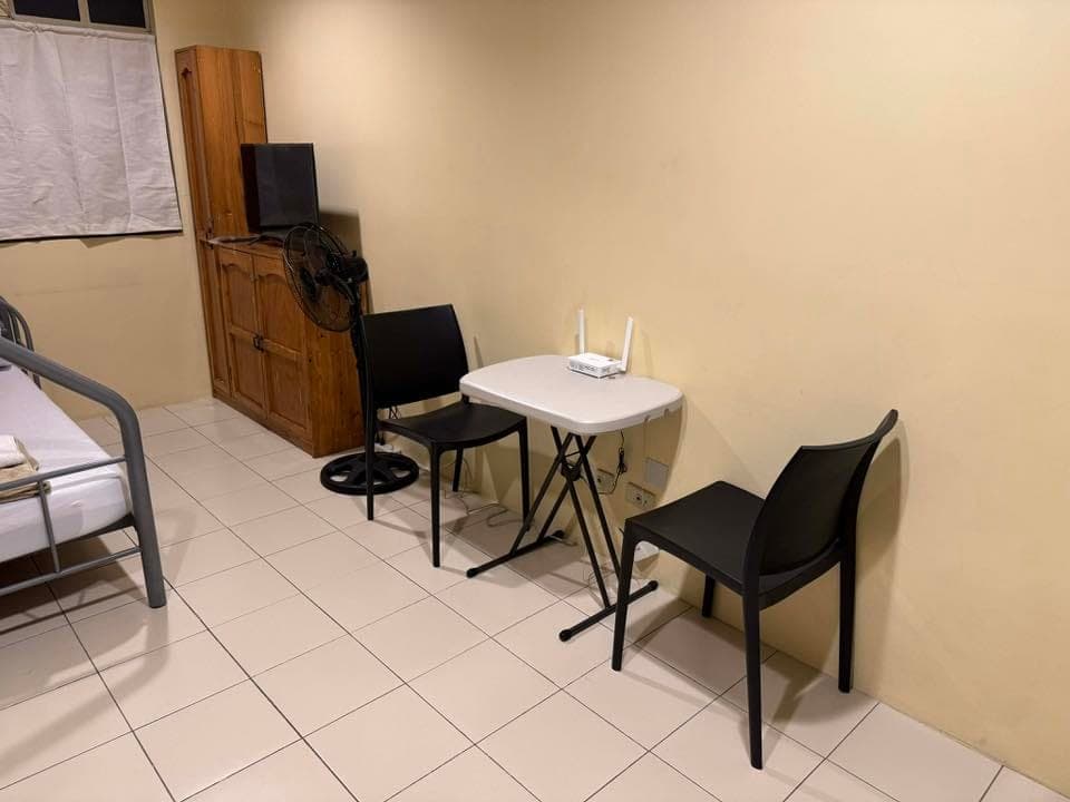 Studio Unit for Rent Cubao - photo 4