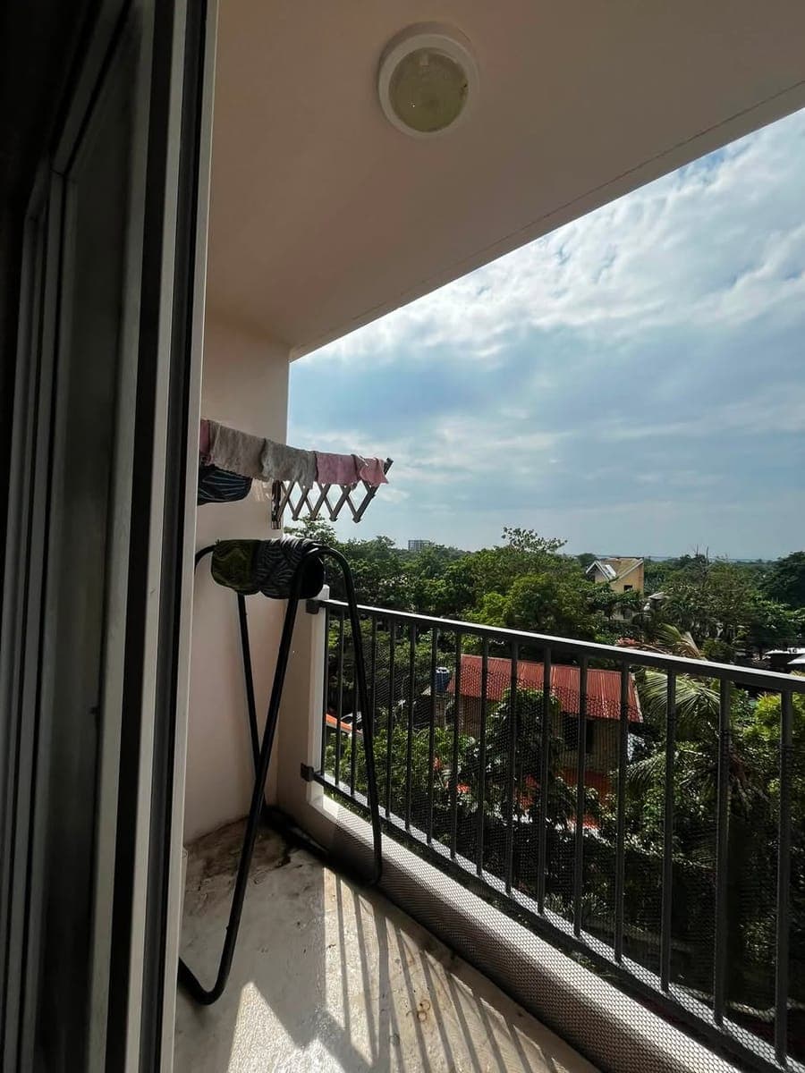 Avail for rent! 13k rental include condo dues & internet 1+ 1 rata ..bsta long term .. - photo 1