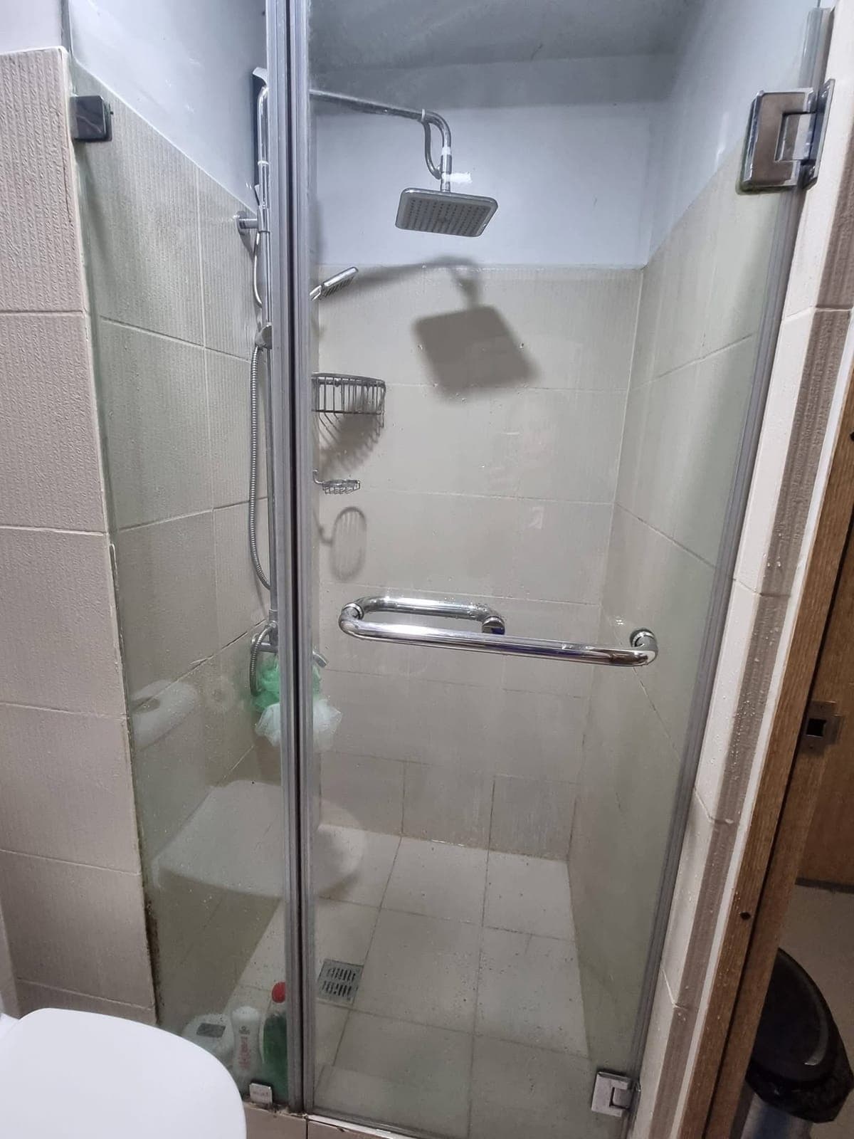 FOR RENT: Condo 1-Bedroom with Balcony & Parking Slot. - photo 3