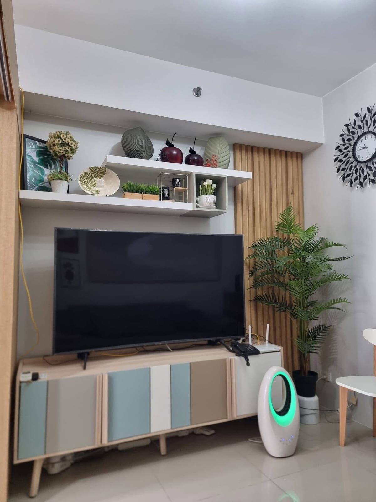 FOR RENT: Condo 1-Bedroom with Balcony & Parking Slot. - photo 10