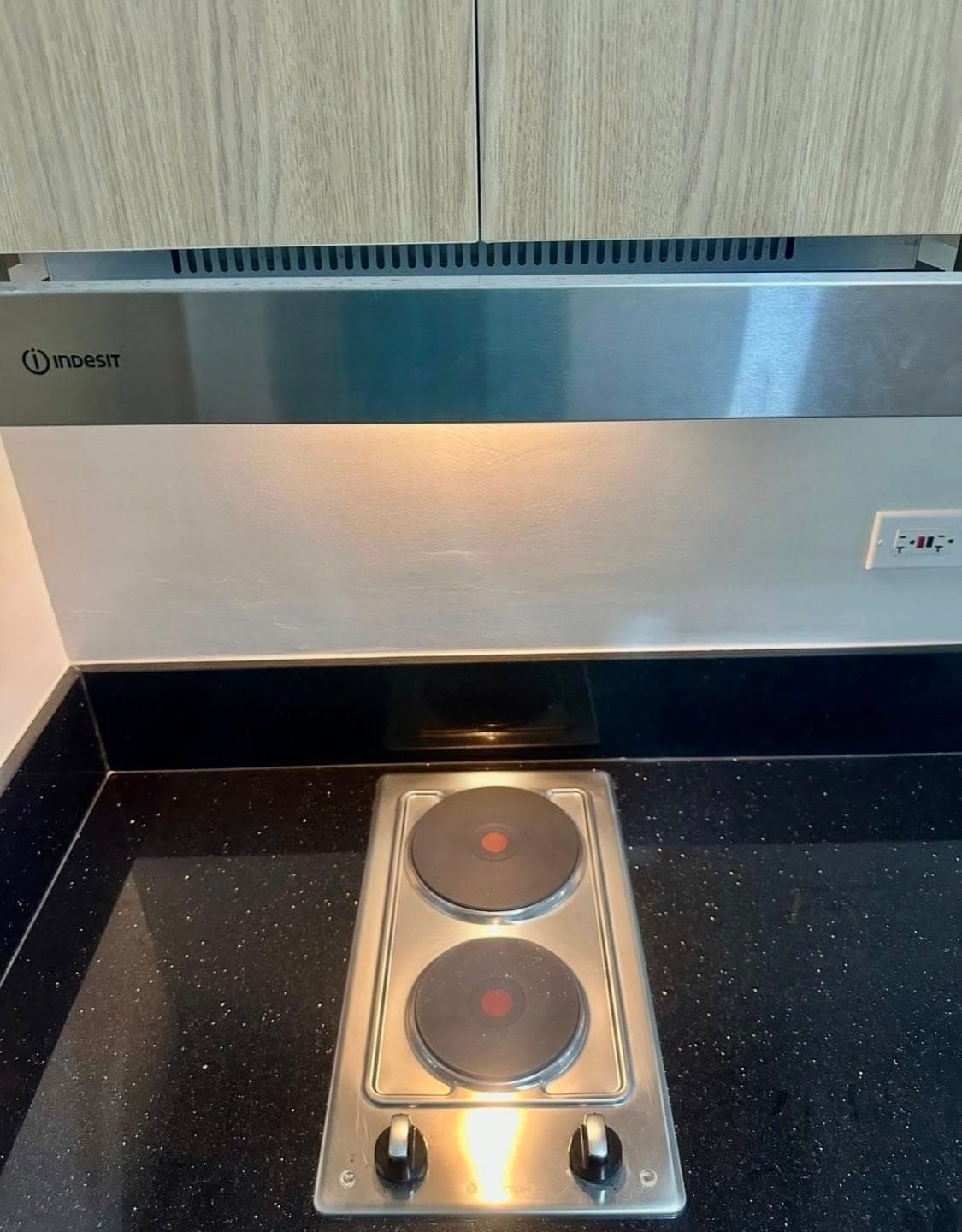 Glam residence beside MRT gma station. Condo For rent 18k only! Brand new condo!09772486390 - photo 1