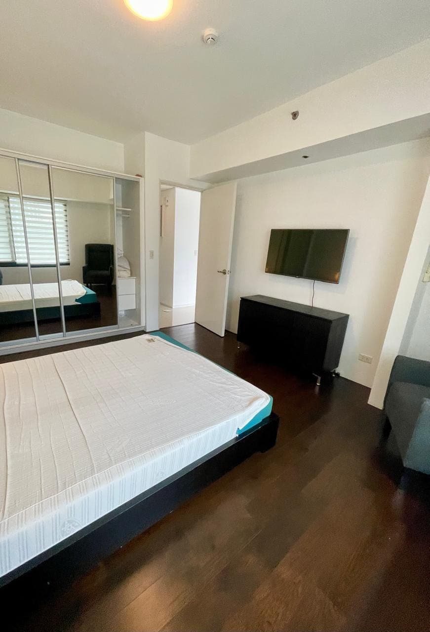 For lease/rent - photo 1