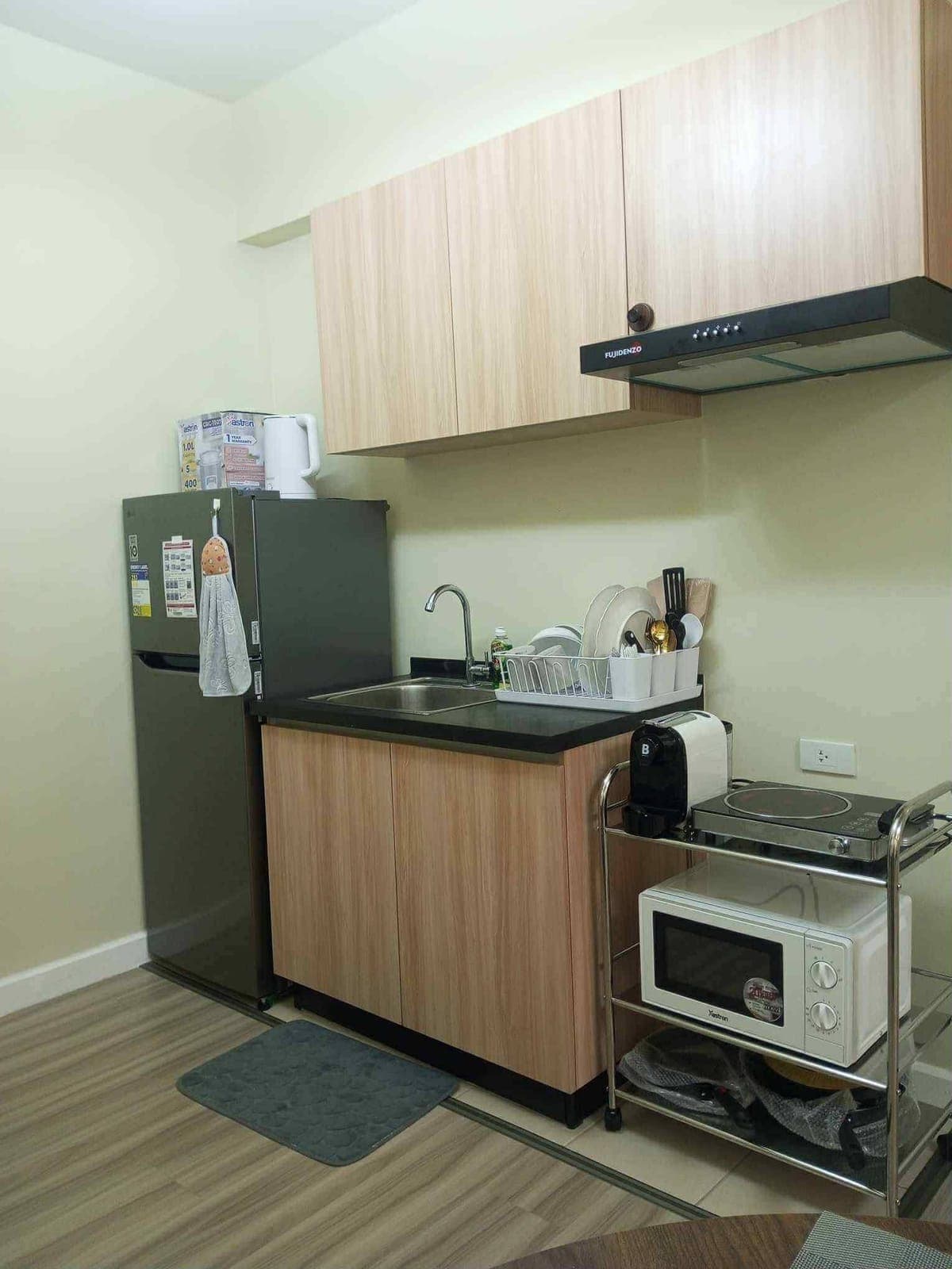 FOR RENT  WALKING DISTANCE TO AYALA MALLS CLOVERLEAF -  12th Floor - photo 3