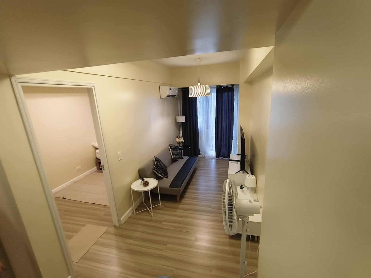 FOR RENT  WALKING DISTANCE TO AYALA MALLS CLOVERLEAF -  12th Floor - photo 5