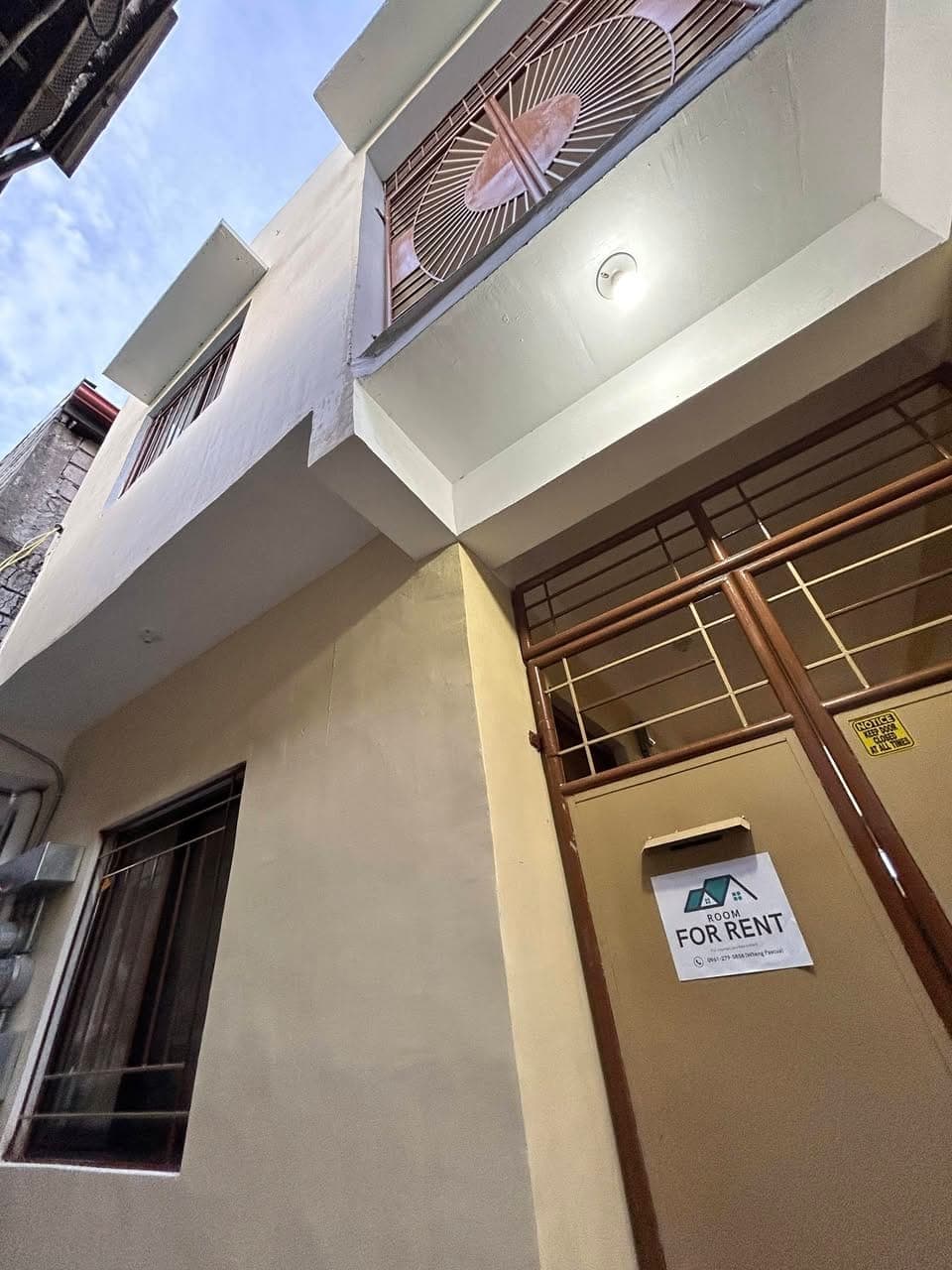 ROOM For RENT - photo 2