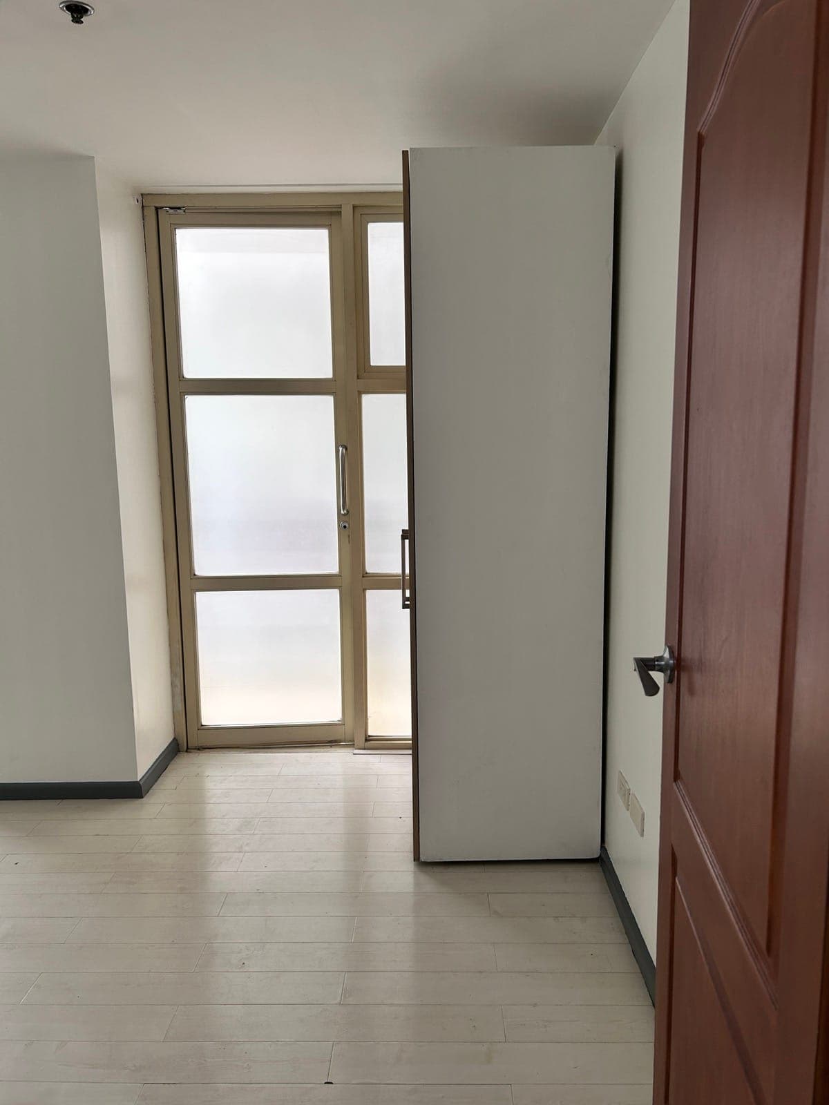 FOR LEASE / FOR SALE - photo 15