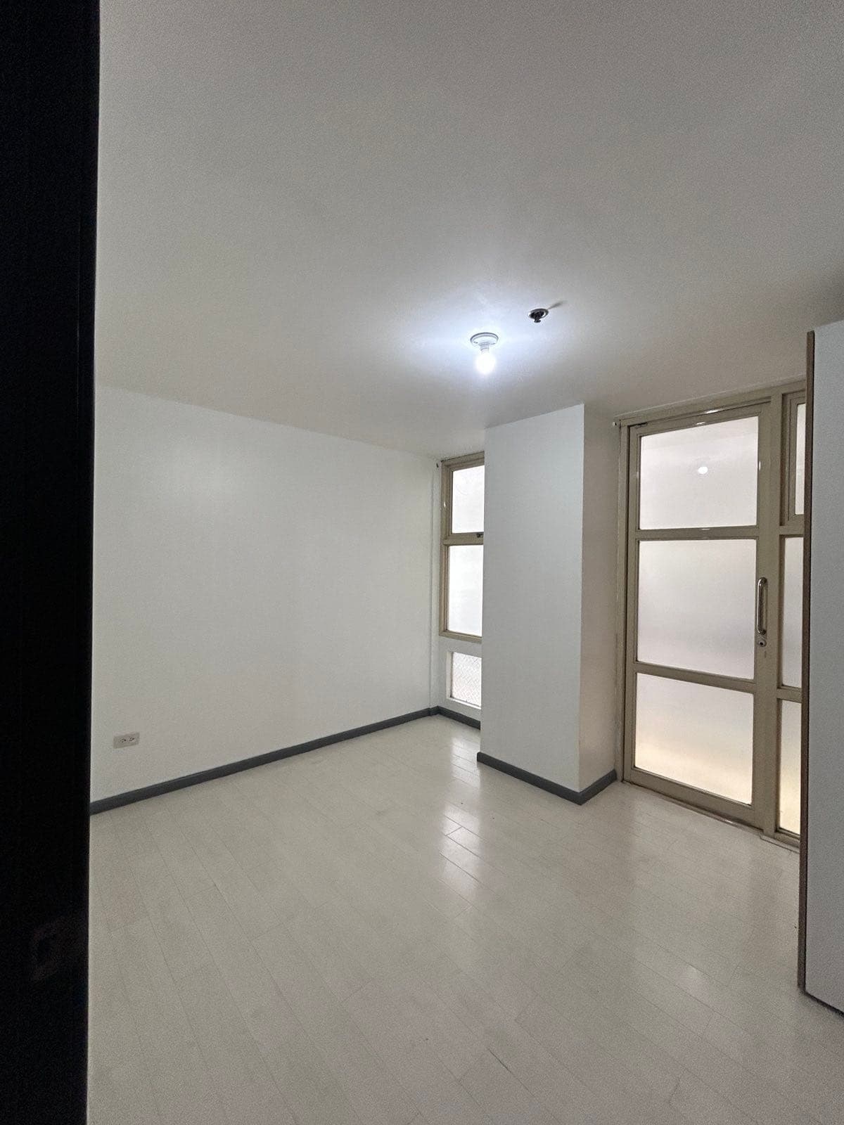 FOR LEASE / FOR SALE - photo 7