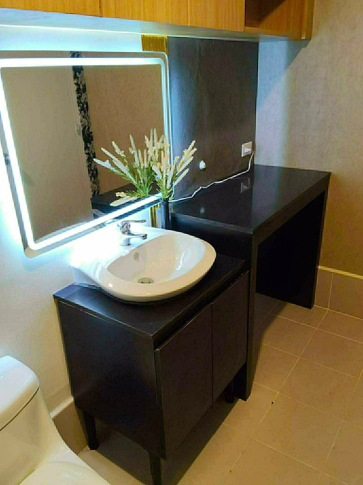 Condo for Rent – VIREO ARCA SOUTH  Location: Vireo Tower 3, Arca South, Taguig City - photo 2