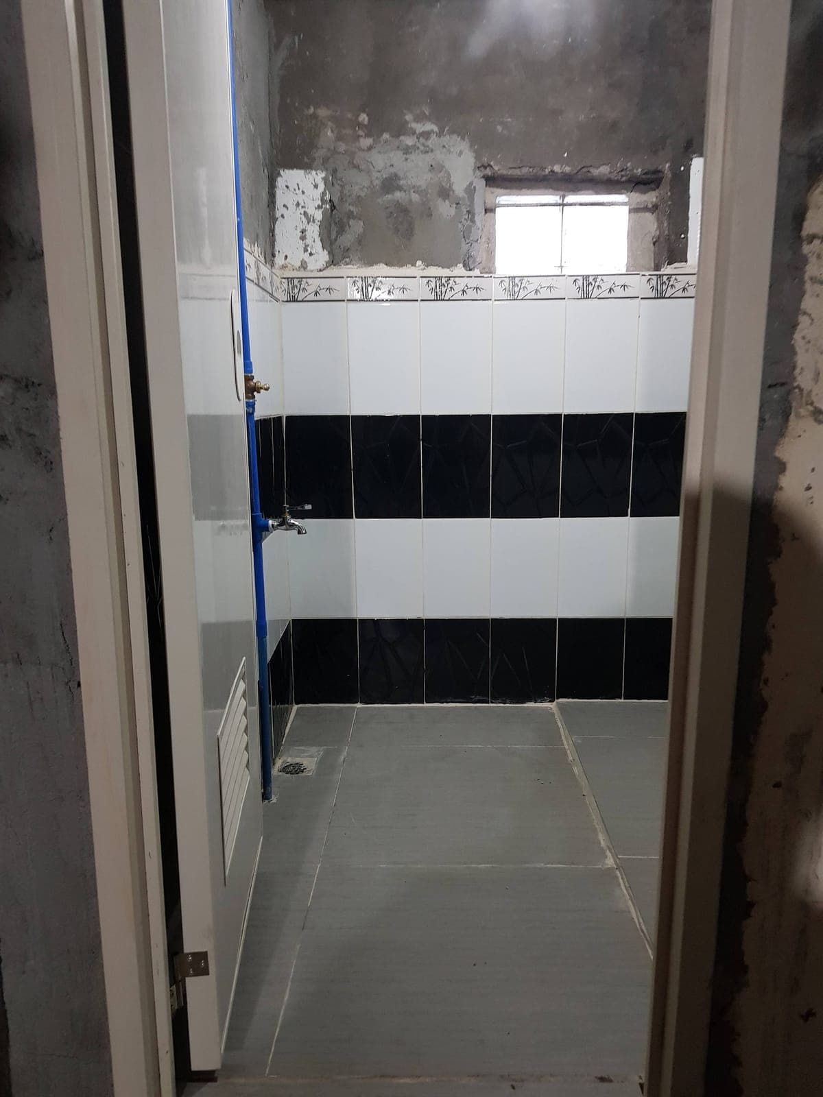 Room for rent and store space - photo 4