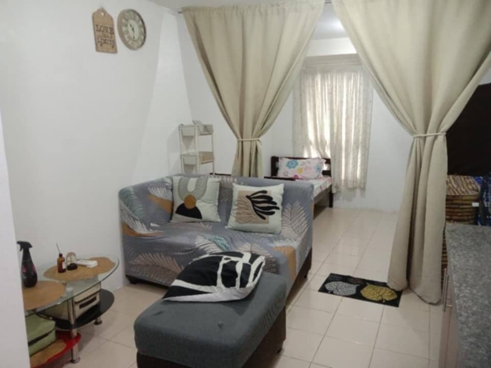 Condominium unit available for rent - photo 13