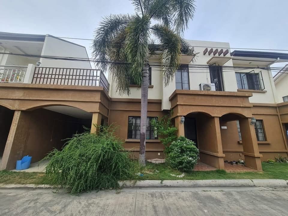 For rent House and Lot! 28k per month - photo 1