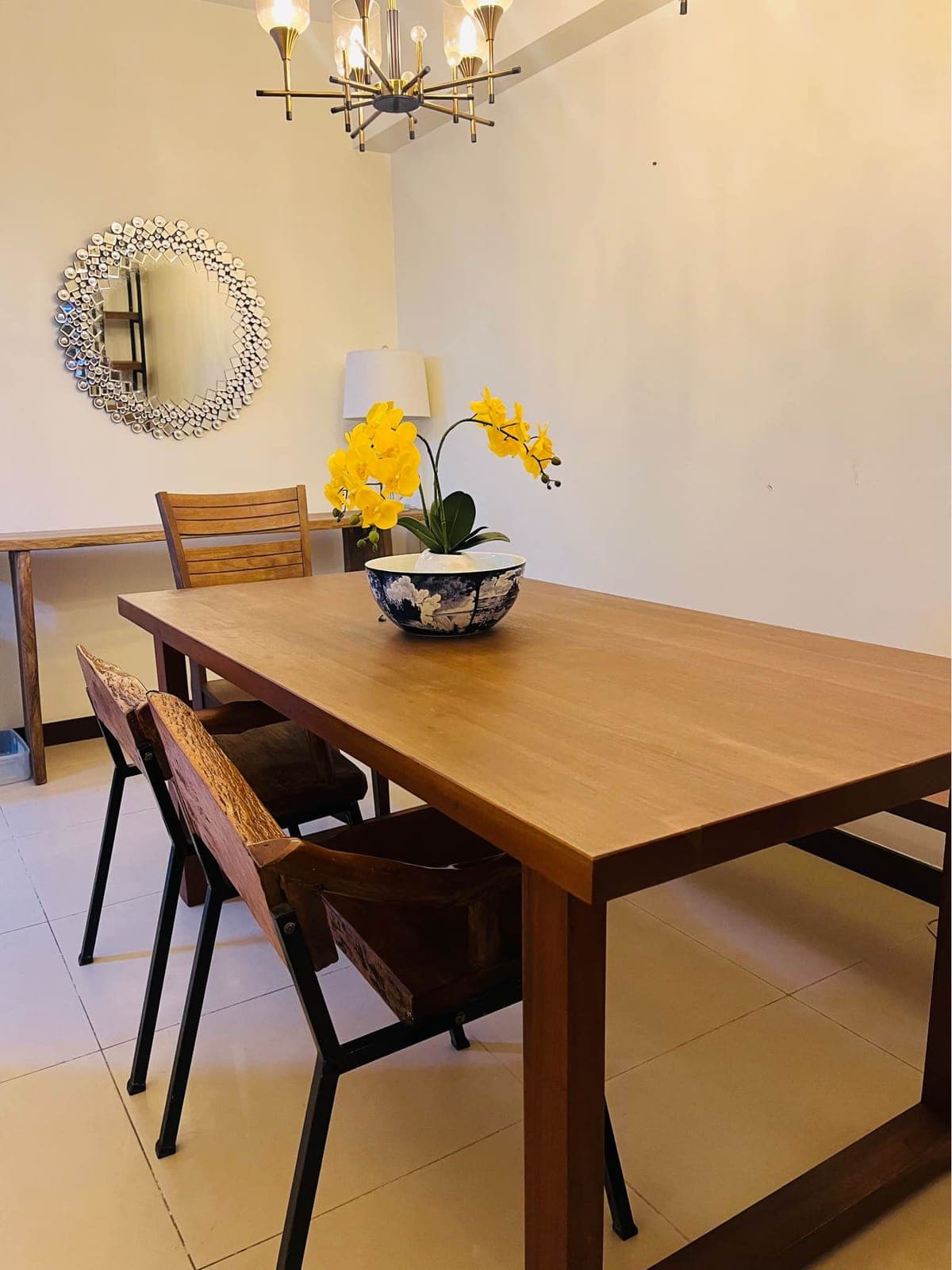 FAIRLANE RESIDENCES W/ PARKING (PET FRIENDLY) - photo 7