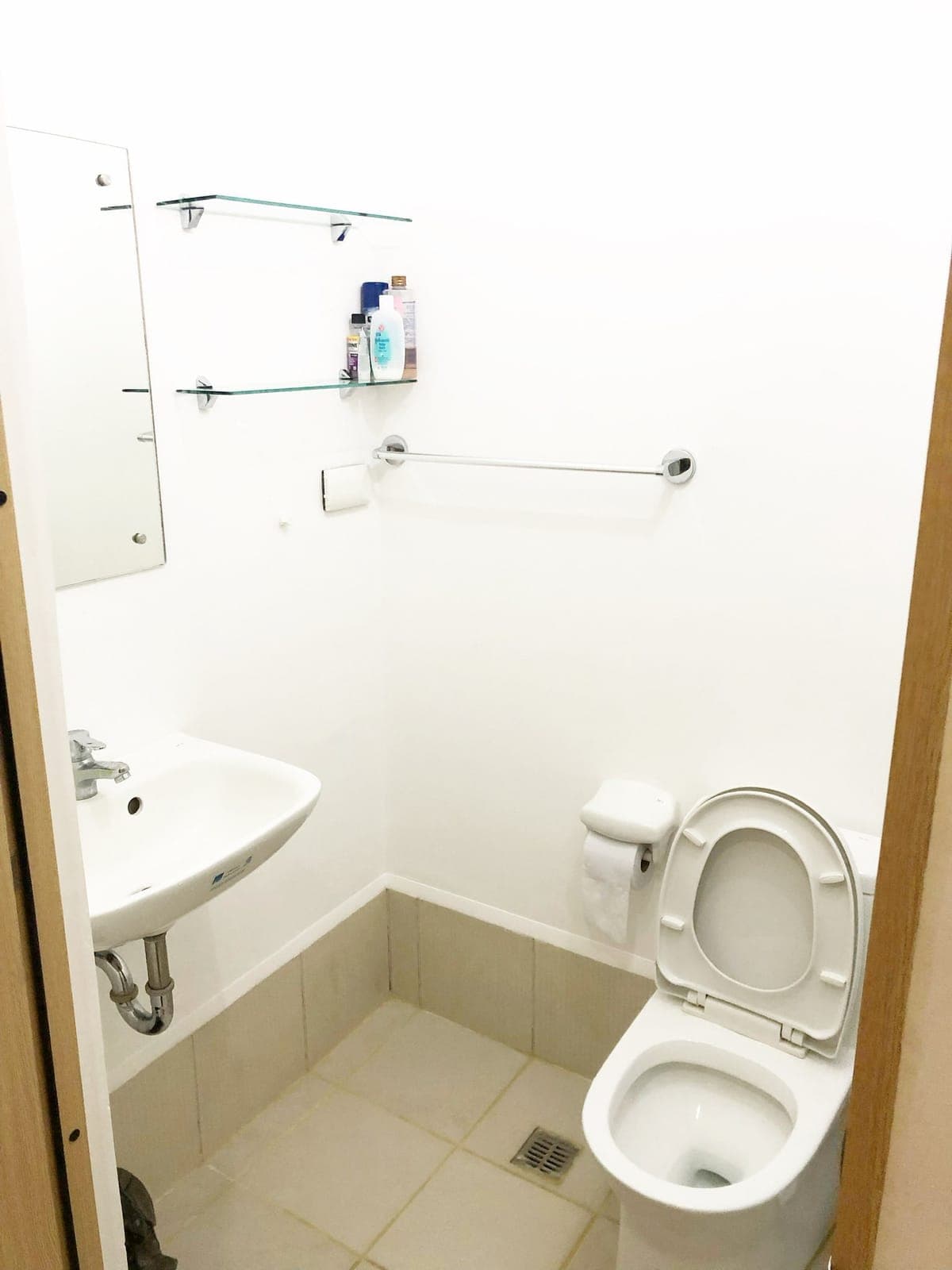 15k fully furnished with balcony - photo 12