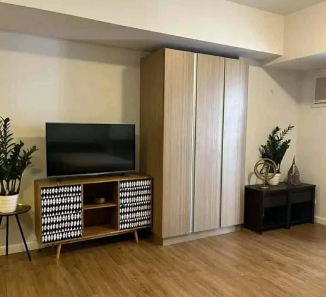 HUGE BGC UNIT NOW AVAILABLE FOR VIEWING & MOVE IN at One Maridien! First come first serve since this goes fast! - photo 1