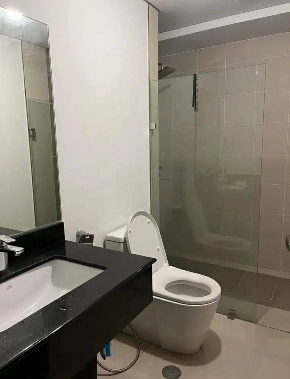 HUGE BGC UNIT NOW AVAILABLE FOR VIEWING & MOVE IN at One Maridien! First come first serve since this goes fast! - photo 4