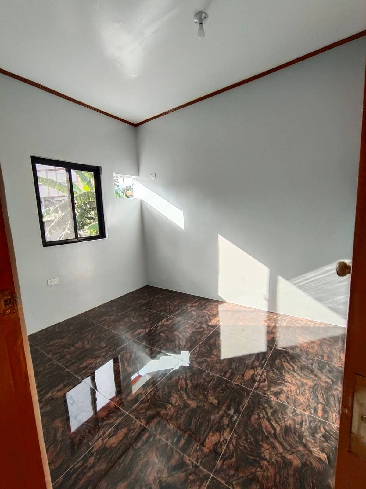 CONDO TYPE FOR RENT 2 BEDROOM(BAGONG GAWA) - photo 6