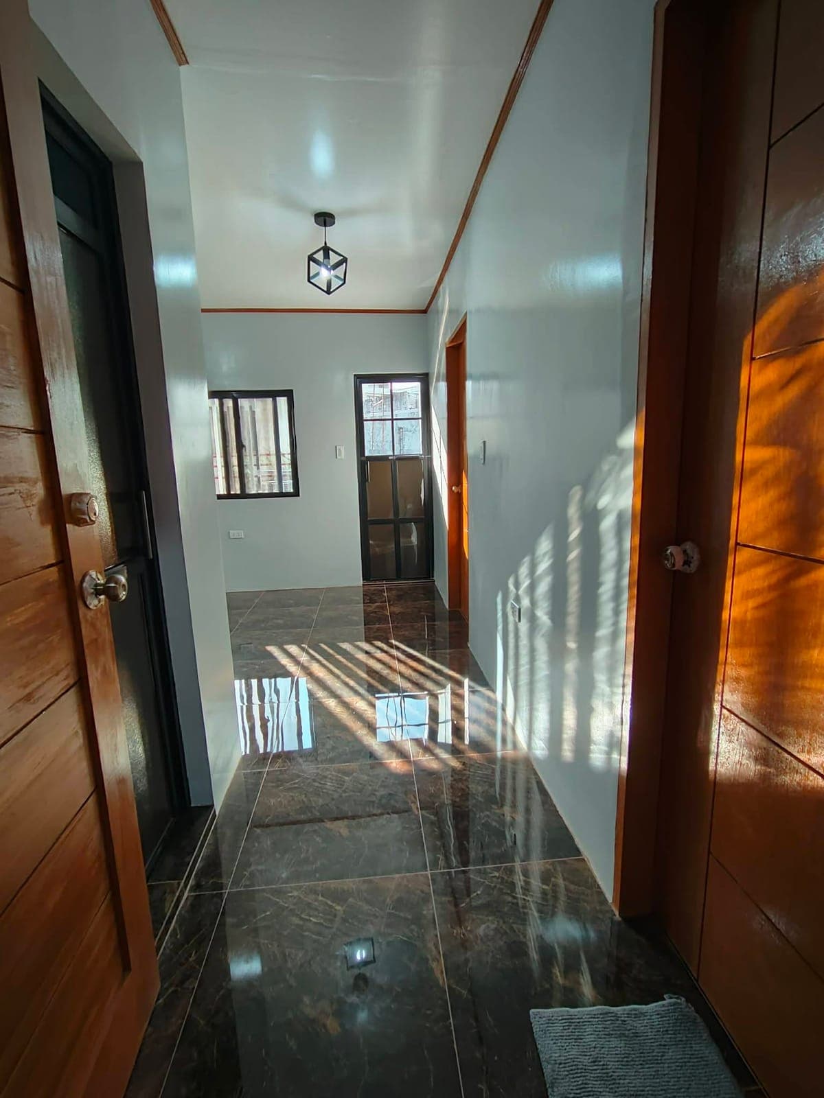 CONDO TYPE FOR RENT 2 BEDROOM(BAGONG GAWA) - photo 8