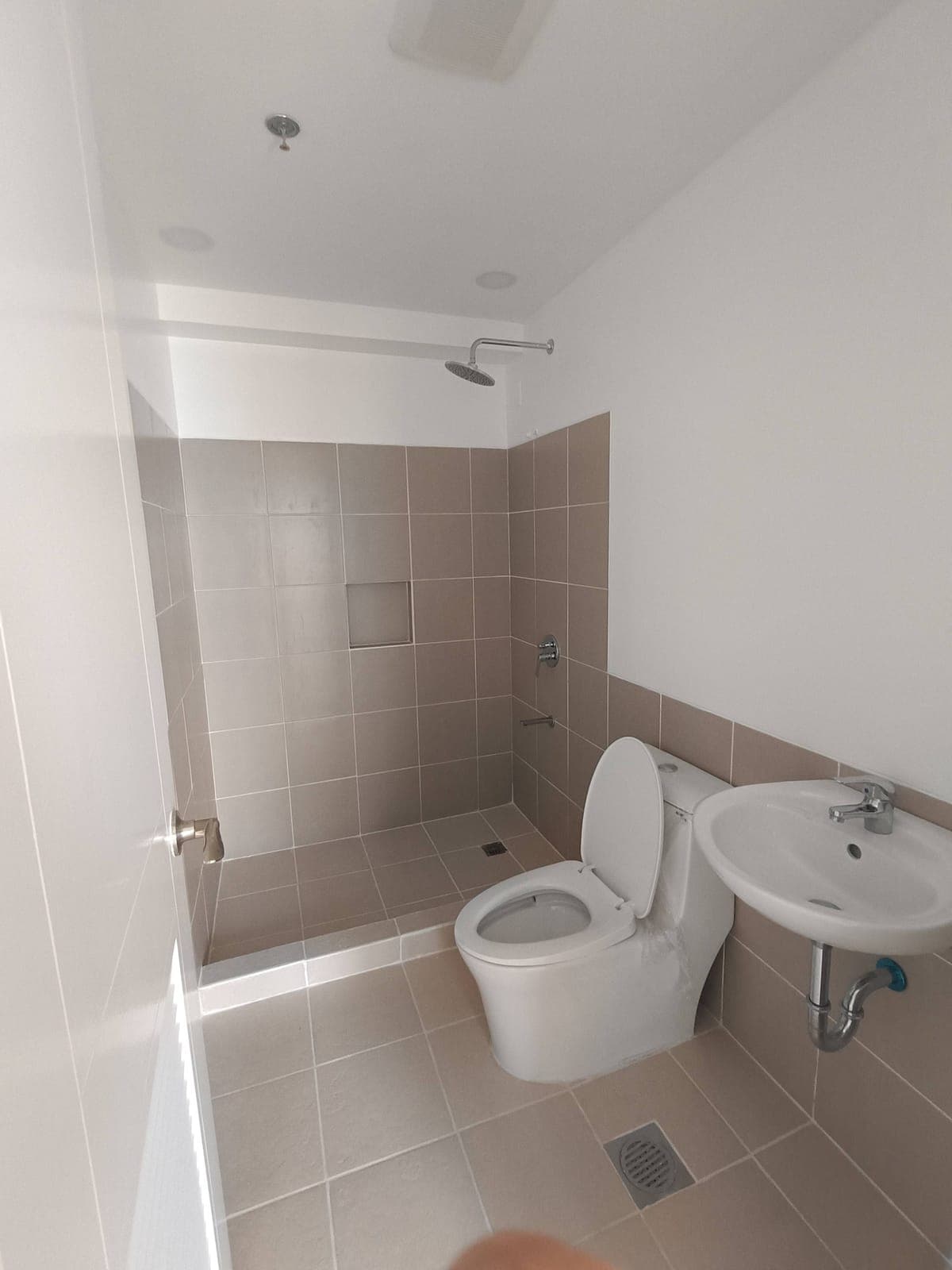 🔥 LEVEL UP YOUR CITY LIFESTYLE IN QUEZON CITY! 🔥 - photo 8