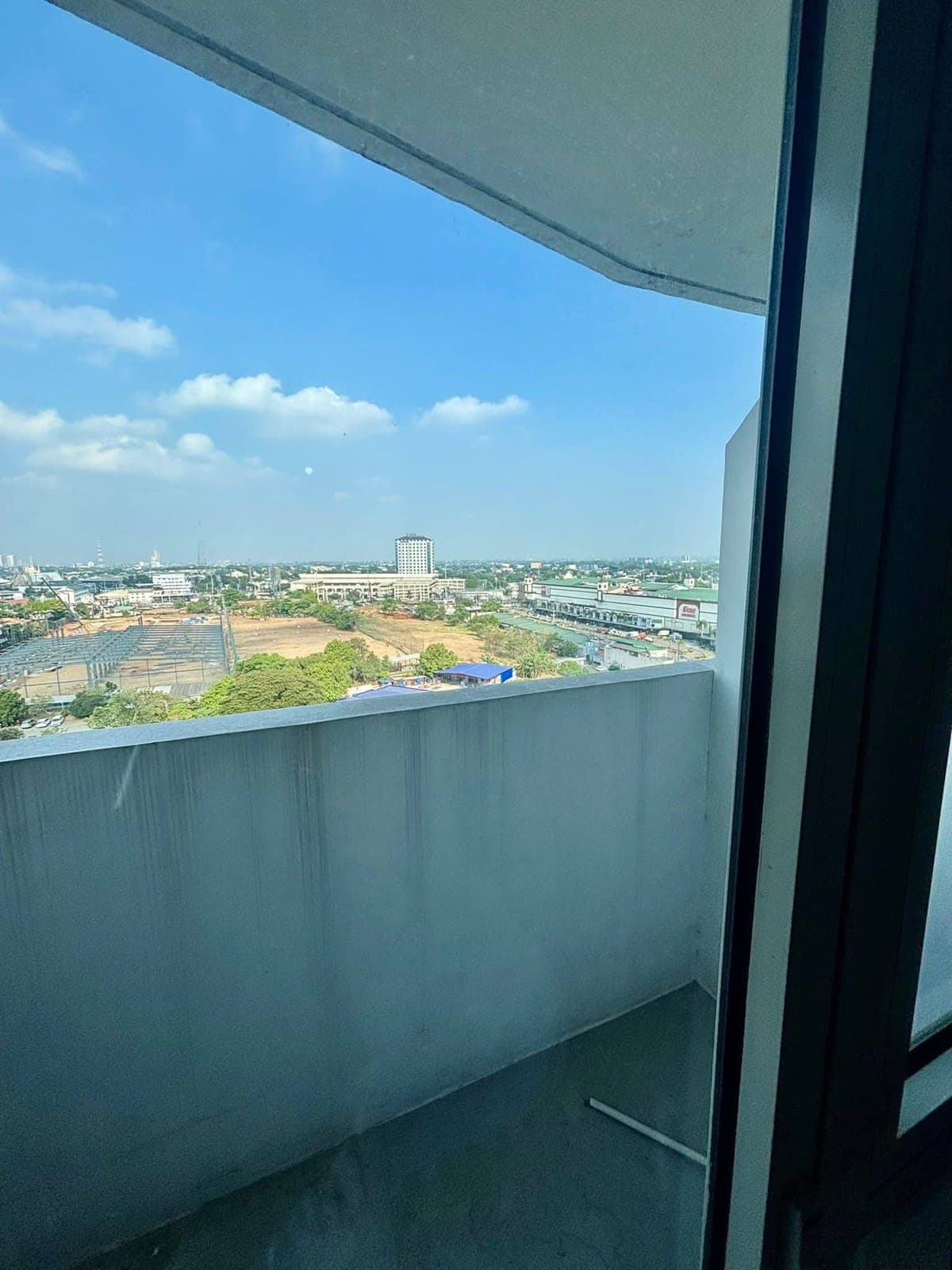 FOR RENT: ₱16,000/month. | Inclusive association dues - photo 5