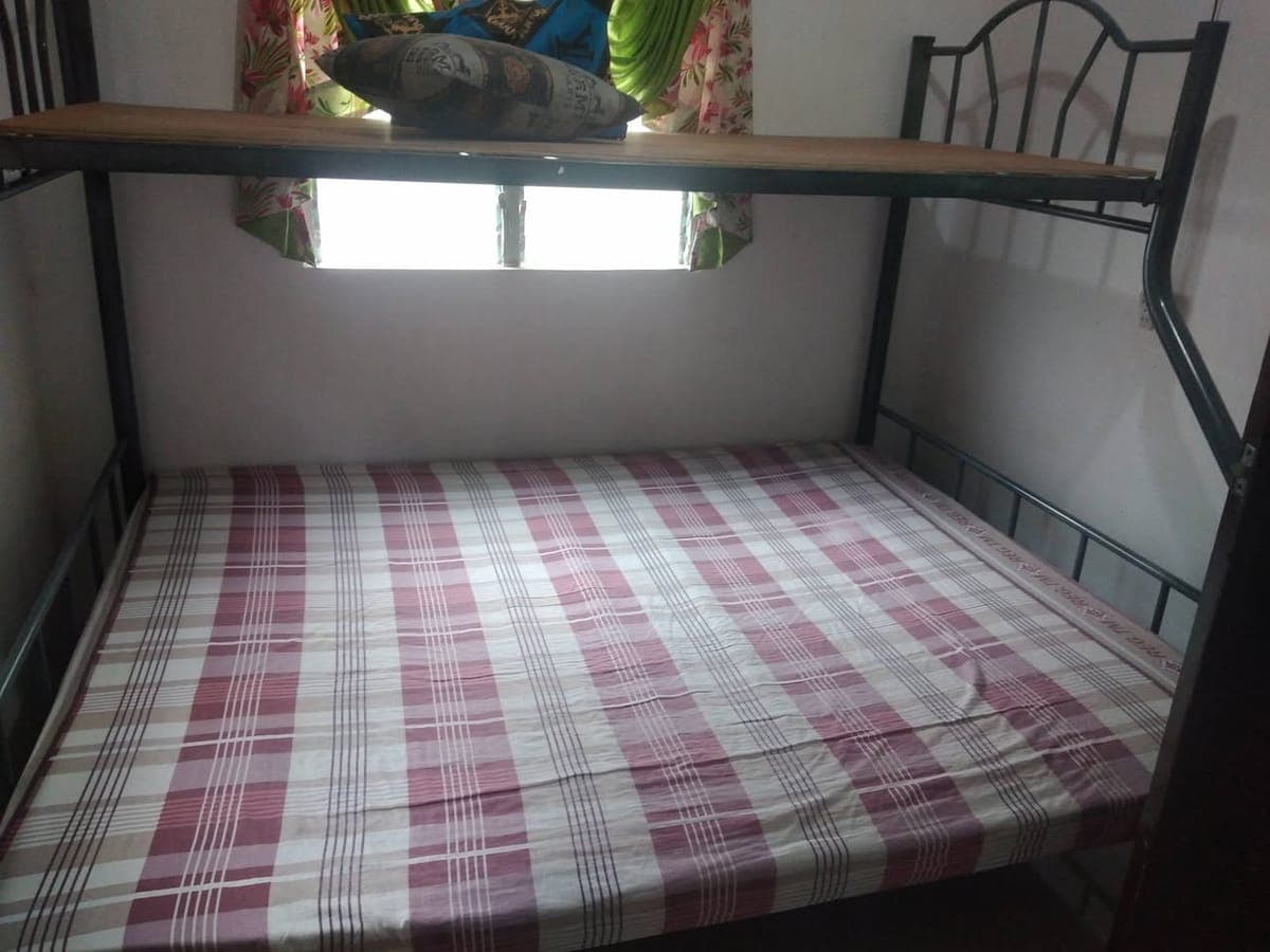 Room for rent with own sala in Punta Engaño infront of Sheraton Hotel.. - photo 1