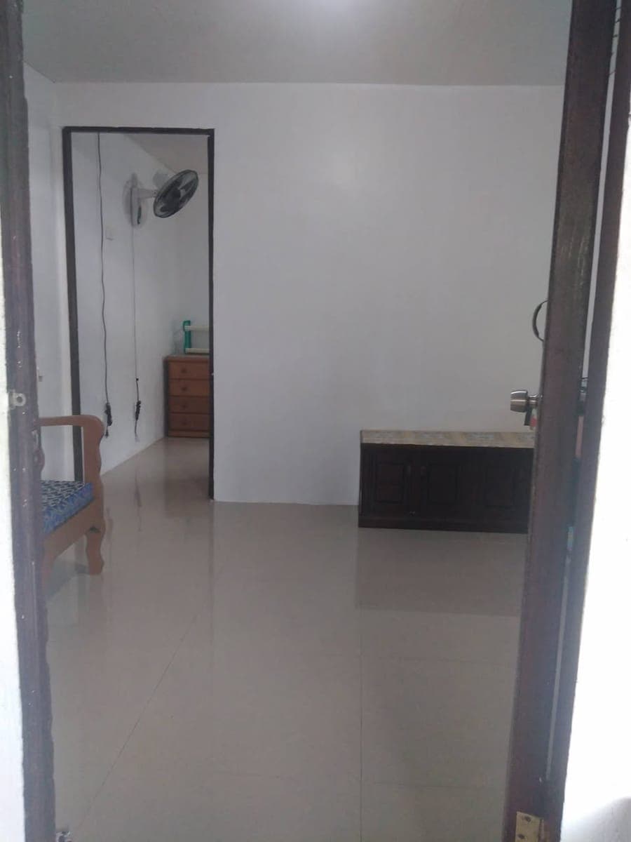 Room for rent with own sala in Punta Engaño infront of Sheraton Hotel.. - photo 2