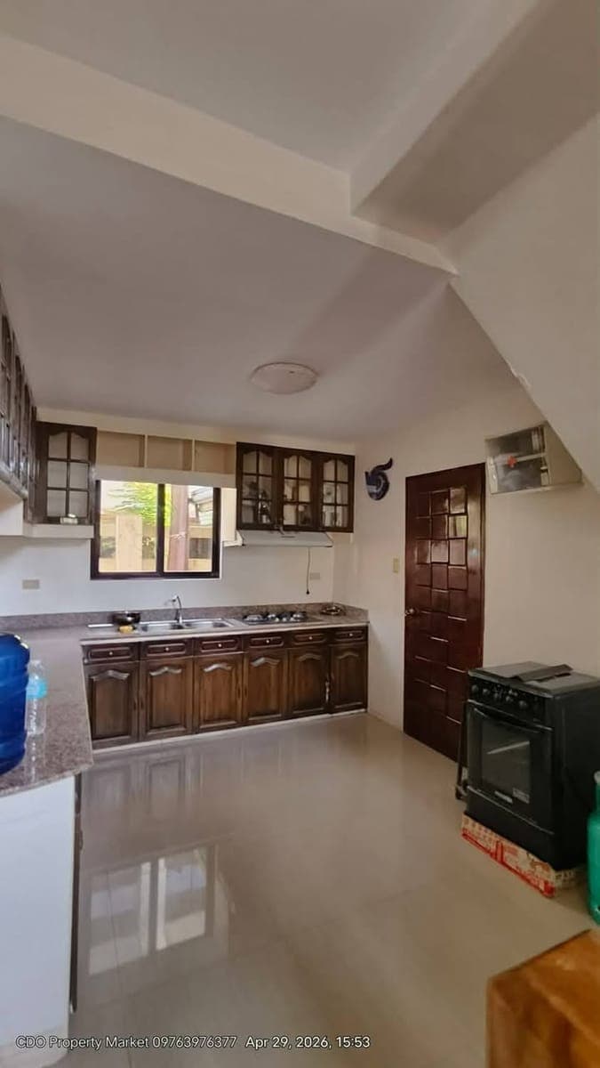 House for Rent - photo 1