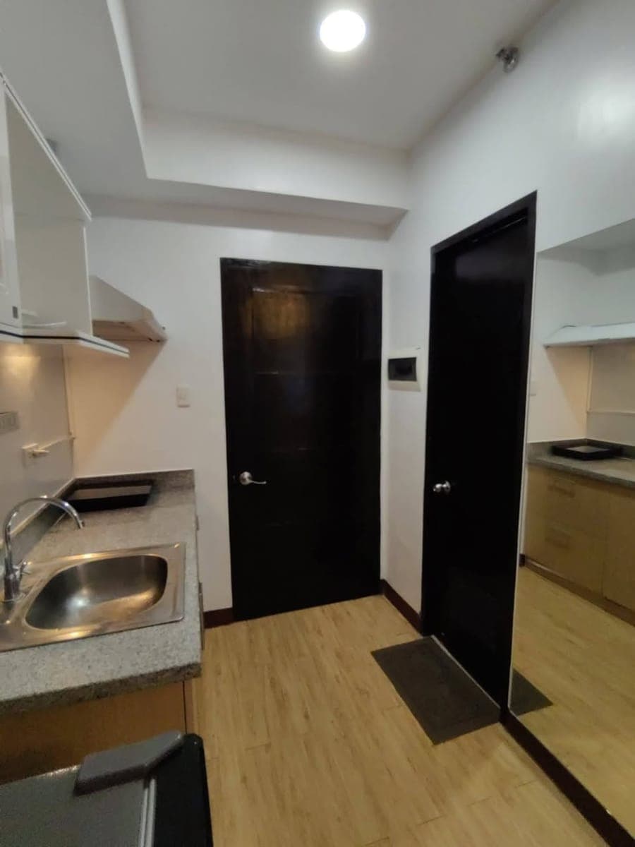 Condo for rent - photo 4