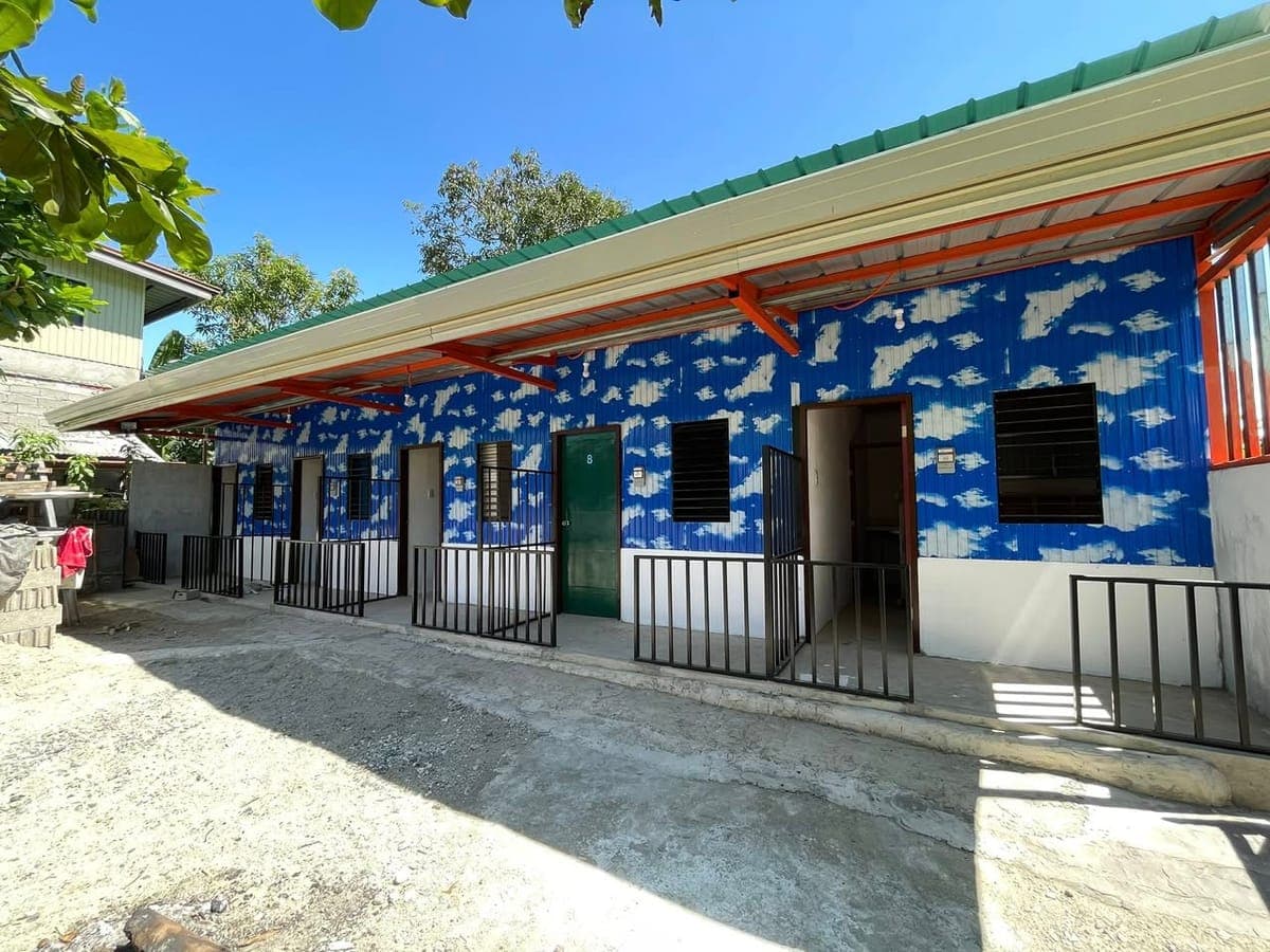 ROOM FOR RENT WITH OWN CR AND KITCHEN. - photo 1